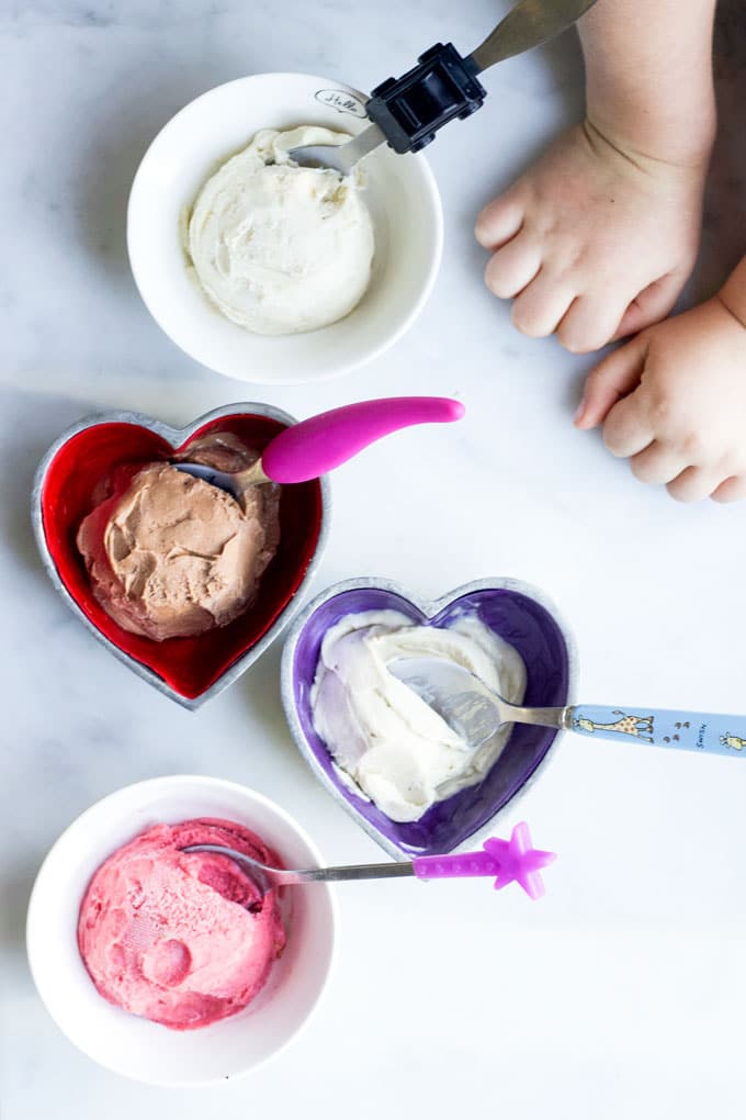 4 Flavours of Banana Ice Cream in Bowls