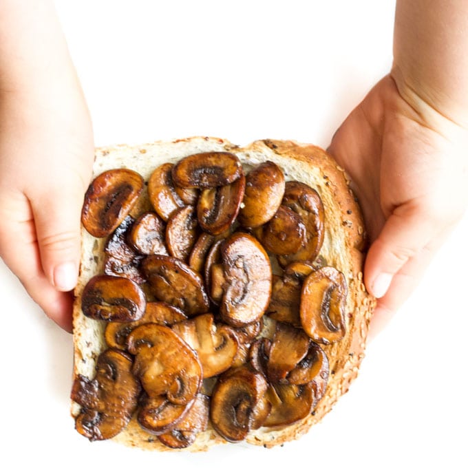 Toast Topped with Mushrooms