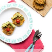 Sweet Potato and chickpea cakes - a healthy and nutritious side or lunch for kids. Great for blw (baby-led weaning)