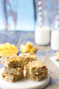These coconut mango oat breakfast bars are a great start to the day. Sweetened only with fruit. Great for BLW (Baby led weaning) and lunch box friendly.