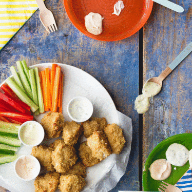 Quinoa Crusted Chicken Nuggets. A heathy alternative to regular nuggets, kid friendly and gluten free. Healthy kid food.