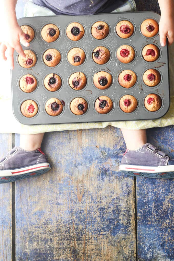 Mini blender muffins. Great for baby led weaning (blw), toddlers and for packing in a lunch box. No refined sugar, sweetened only with fruit. 