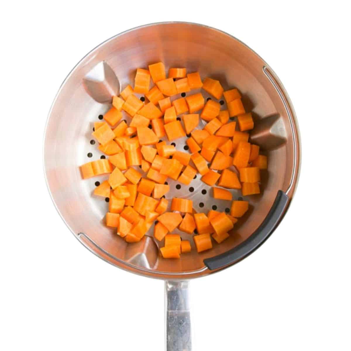 Diced Carrots in Steamer.