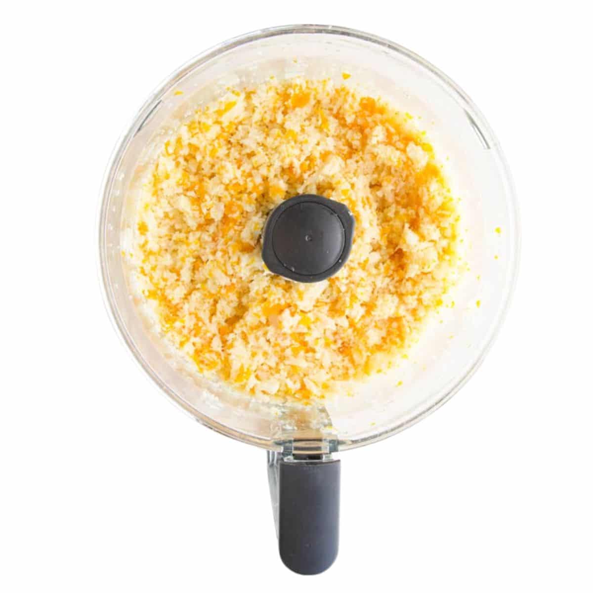 Processed Carrot and Carrots in Food Processor.