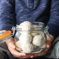 Tropical oat balls a great kids snack made from pats, linseed, pineapple, coconut, ginger and apricot. A great finger food for kids. Suitable for the lunchbox. Nut free, dairy free.