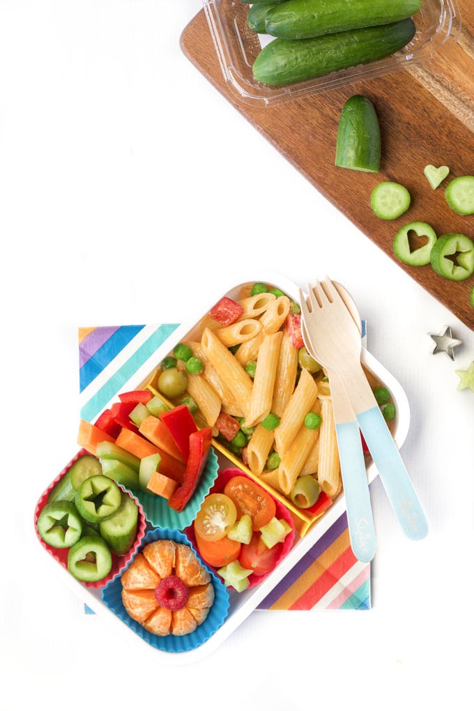 Lunchbox for Kids - Pasta, julienne carrots & peppers, Qukes, Tomatoes and Satsuma