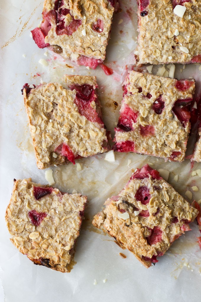 plum and almond baked oats sliced into squares