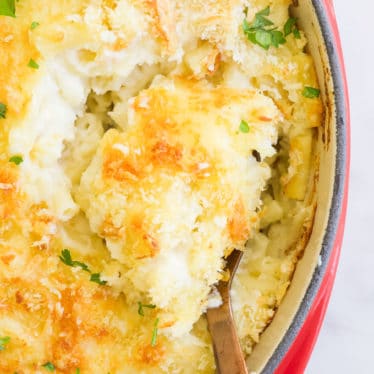 Baked Cauliflower Mac and Cheese in Dish