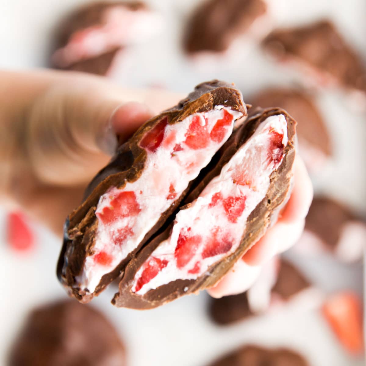 Frozen Strawberry Yogurt Bites